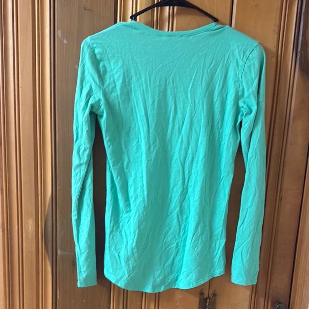 Lilly Pulitzer Women's Mint Green V-Neck Long Sleeve Top - Picture 2 of 3